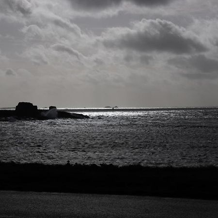 Au Bord Du Chenal Villa Porspoder Buitenkant foto